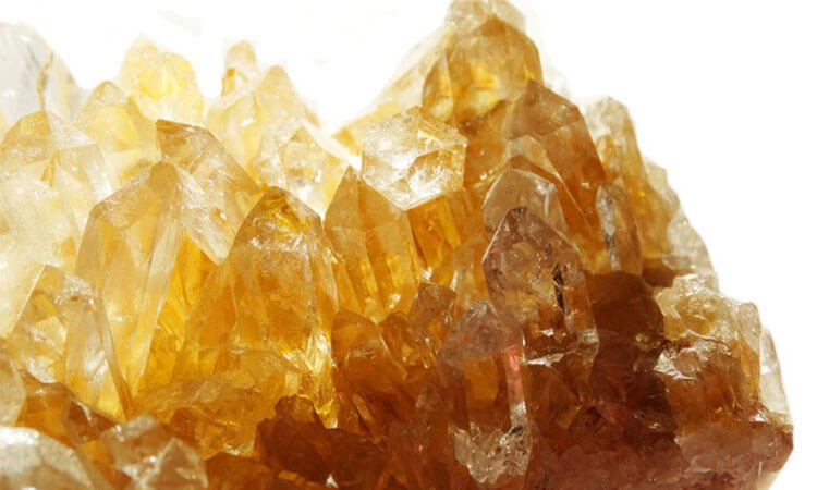 The symbolism of yellow crystal